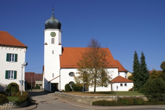 JuergenL, Hohenstadt Kirche, CC BY-SA 3.0