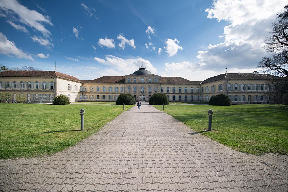 Schloss Hohenheim, Teil des Campus' der Universität Hohenheim (Foto: Universität Hohenheim/Wolfram Scheible)